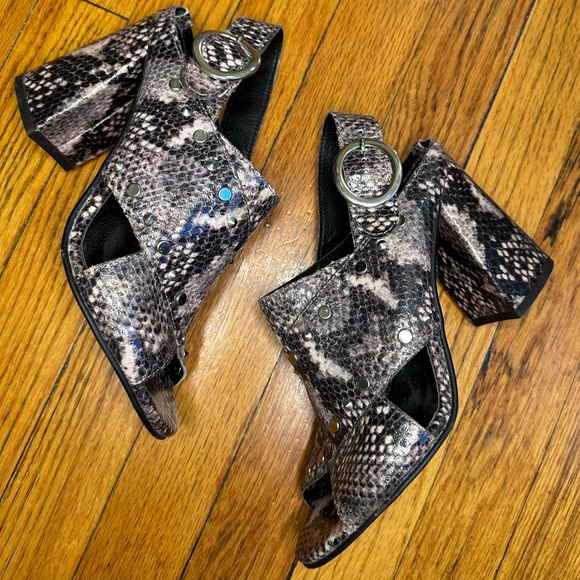 TOPSHOP NIXIE STUDDED MULES HEELS SANDALS - Picture 7 of 11